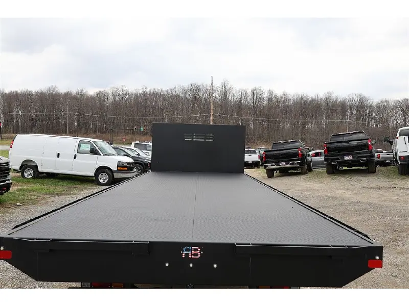 2025 CHEVROLET 5500 XG LCF Gas