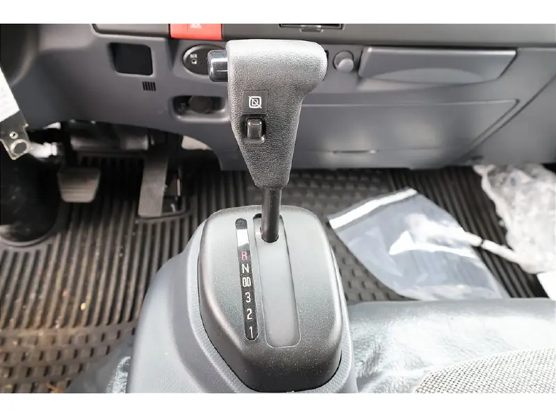 2025 CHEVROLET 5500 XG LCF Gas