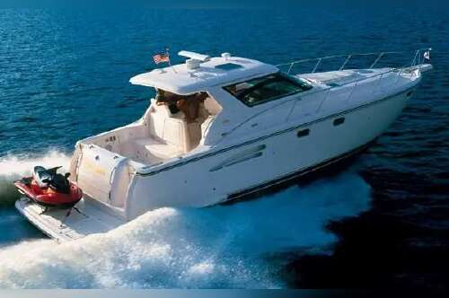 2004 Tiara Yachts 4400 Sovran in white stone va VA