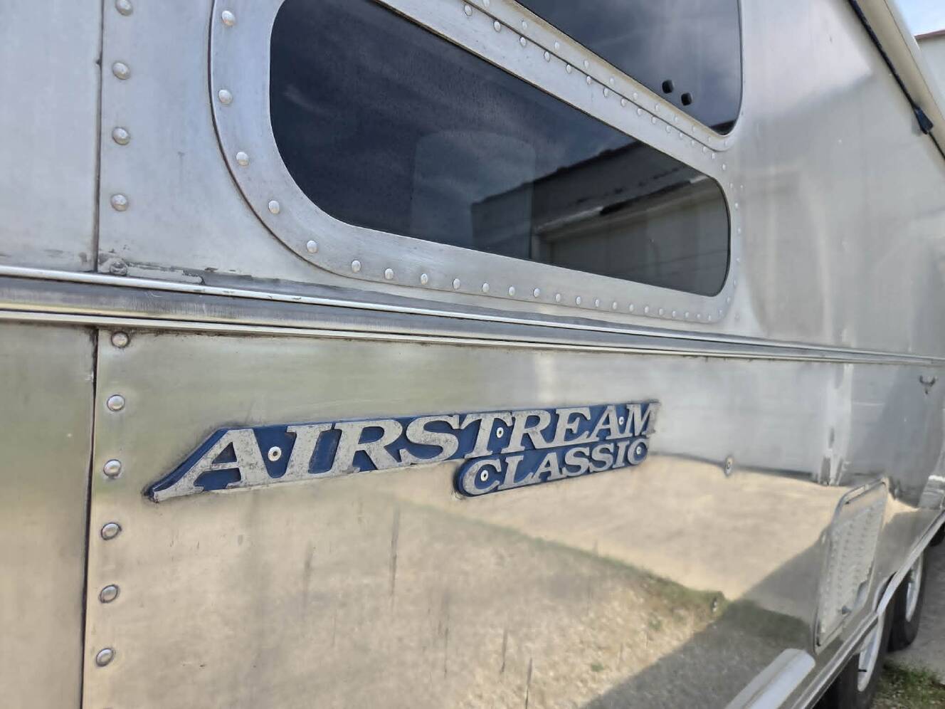 A photo of this 1994 Airstream EXCELLA 25