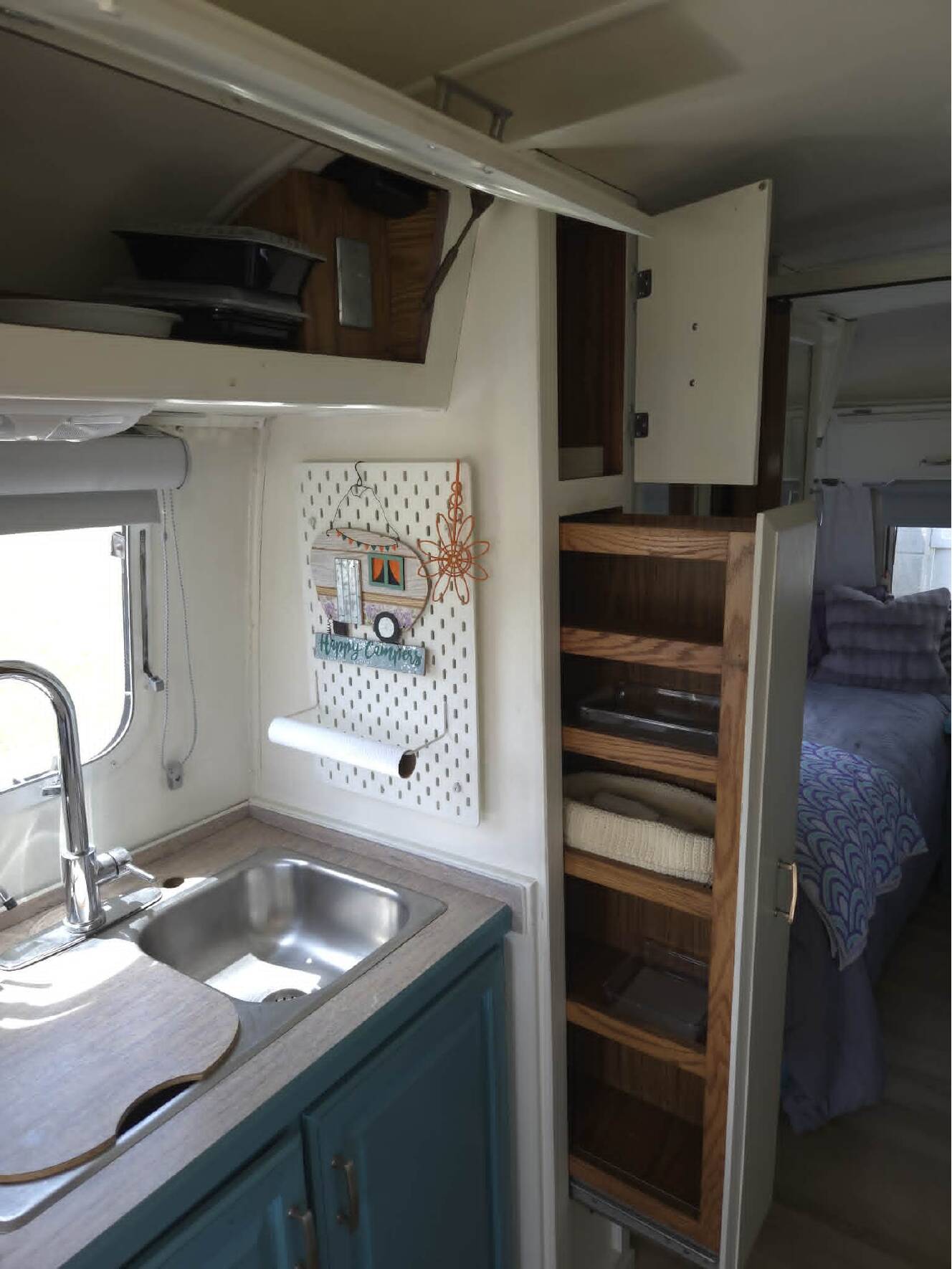 A photo of this 1994 Airstream EXCELLA 25