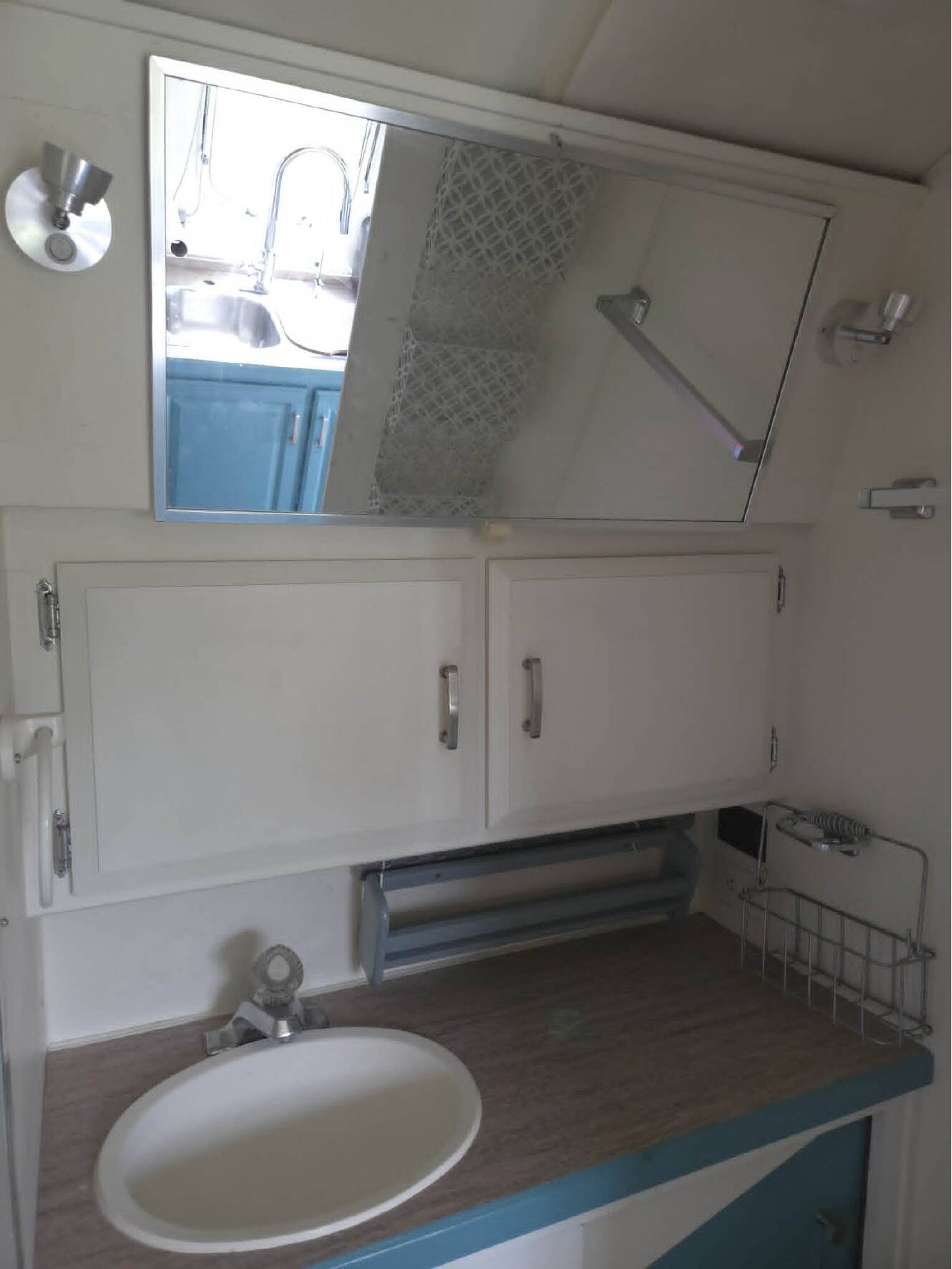 A photo of this 1994 Airstream EXCELLA 25