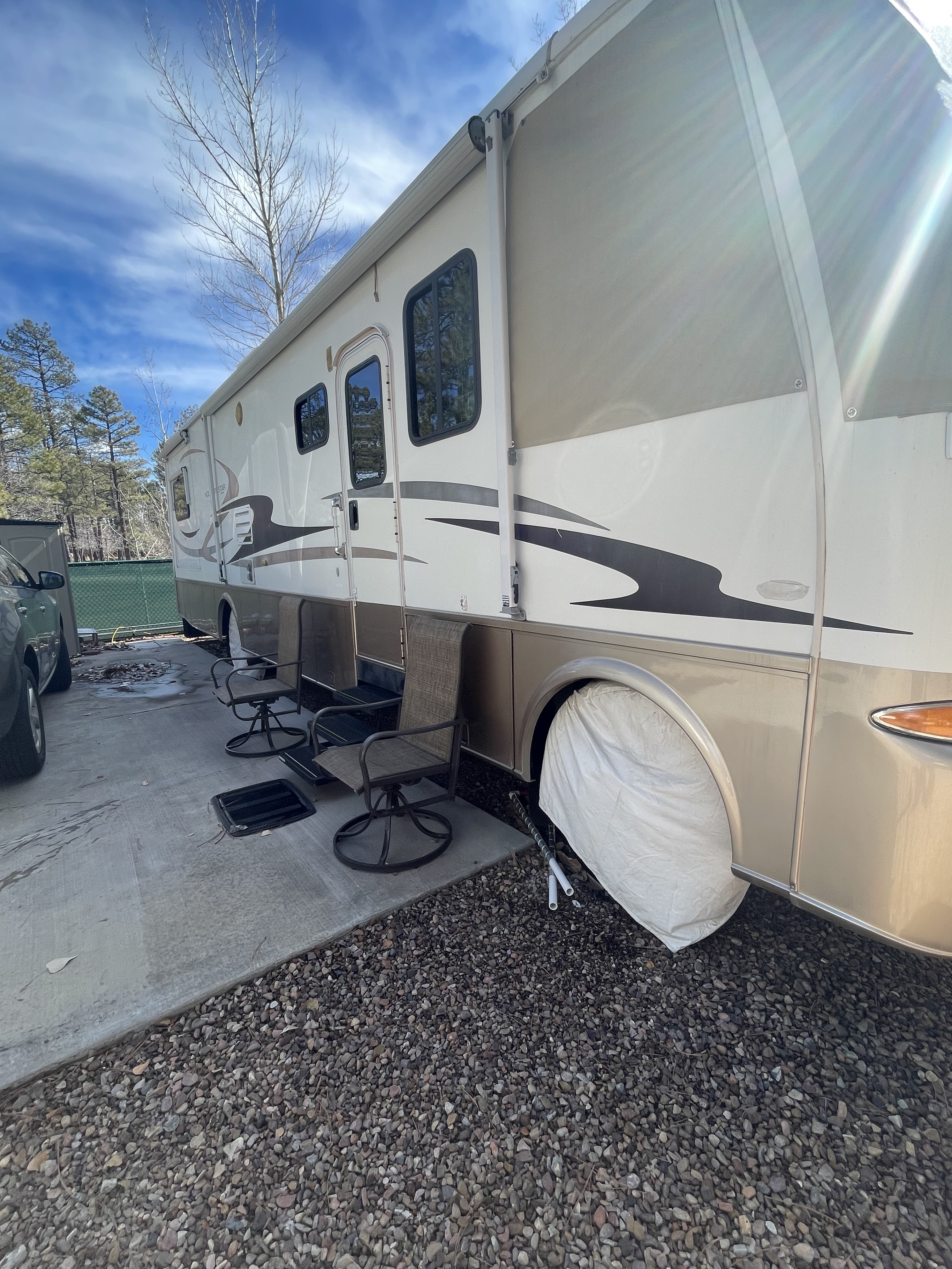 2004 Newmar KOUNTRY STAR 3578 in mesa AZ