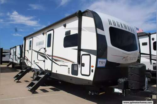 2022 Forest River Rockwood Ultra Lite 2608BS in cleburne TX