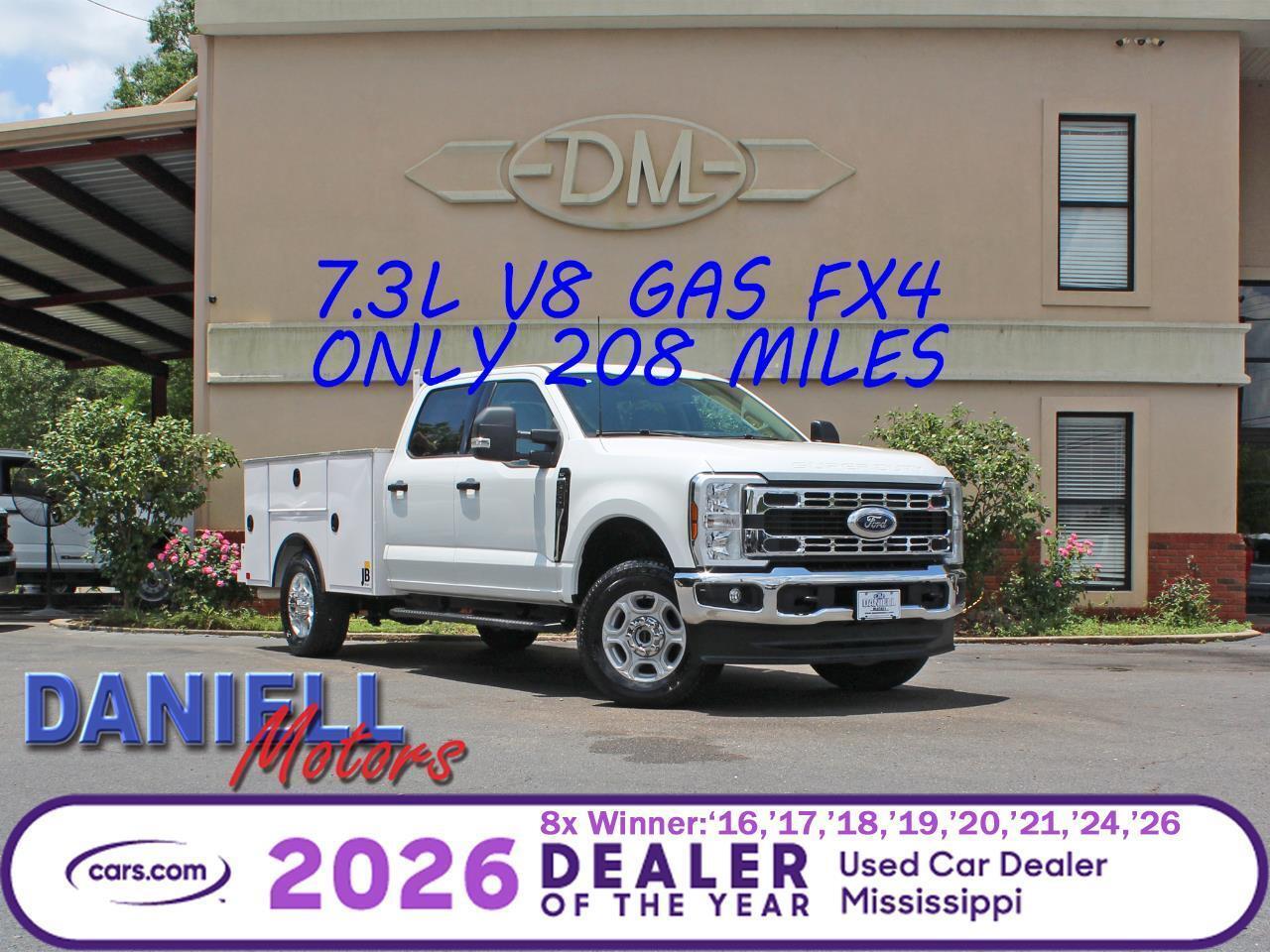 2025 FORD F350 XLT in Hattiesburg, MS