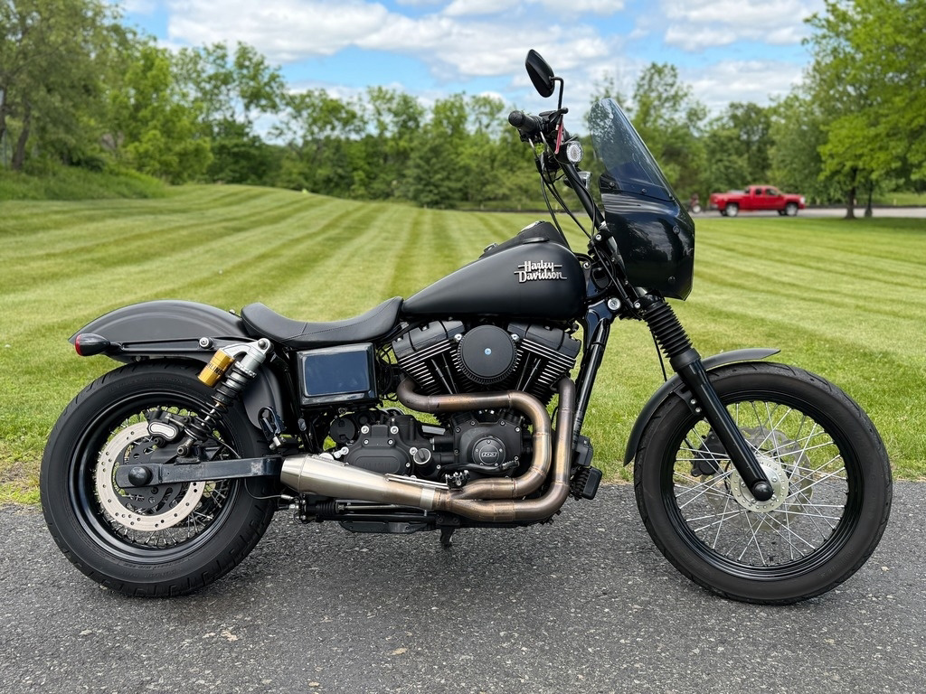 Green 2014-2016 Harley-Davidson Street Bob Motorcycles For Sale