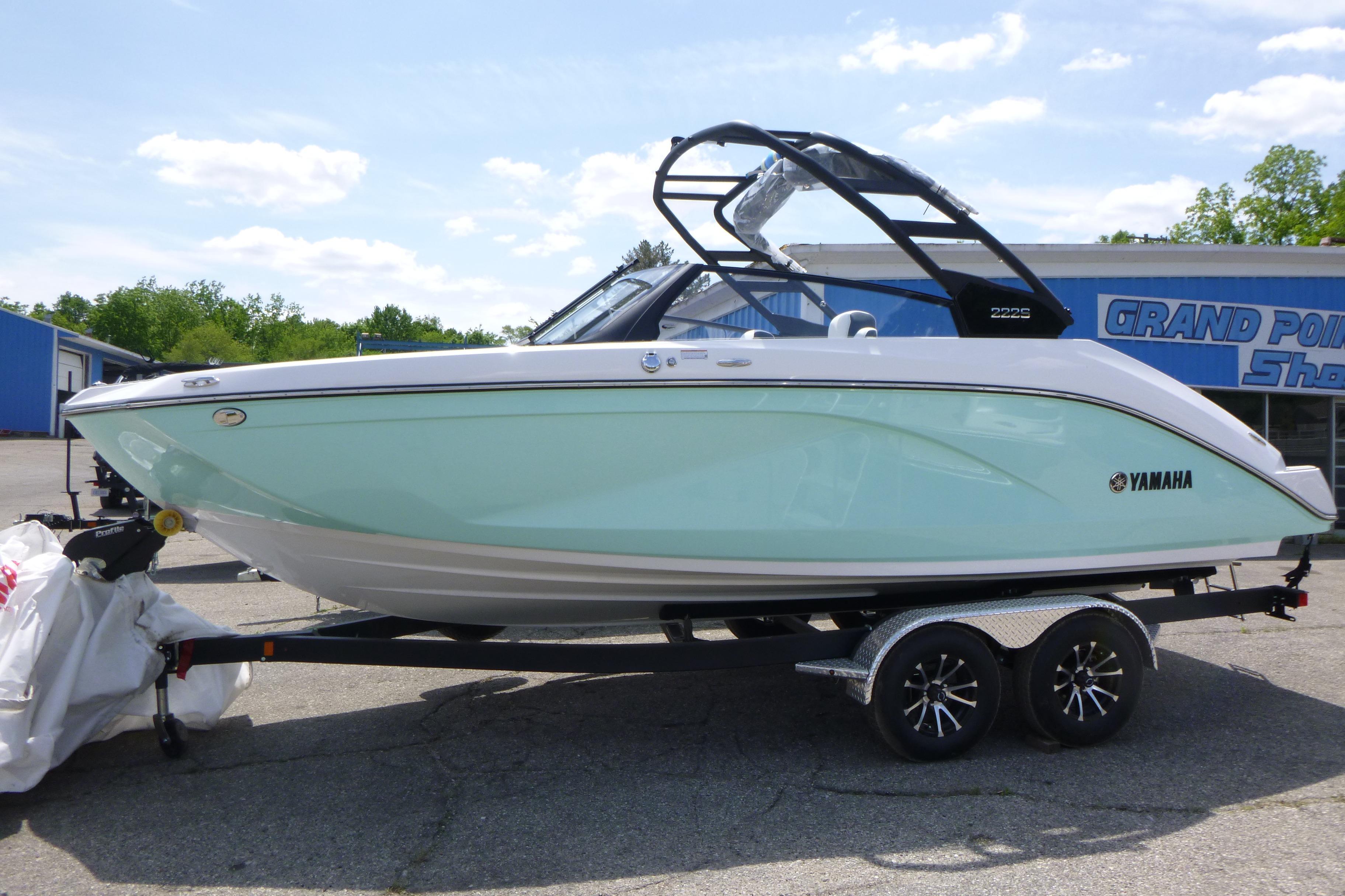 2026 Yamaha Boats 222S in lansing MI