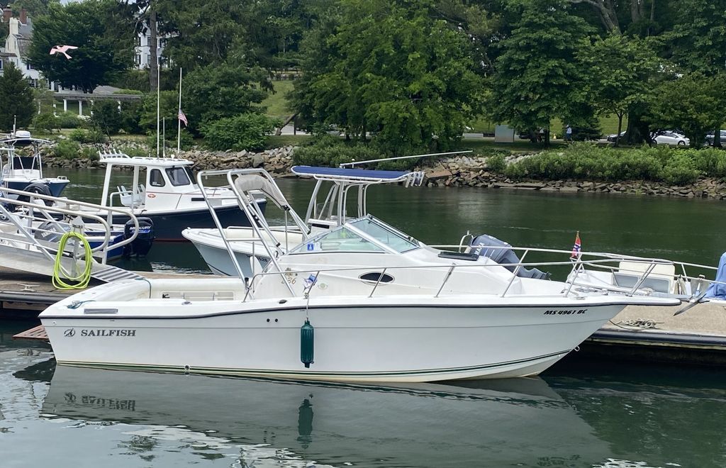 1996 Sailfish 236 WAC in hanson MA