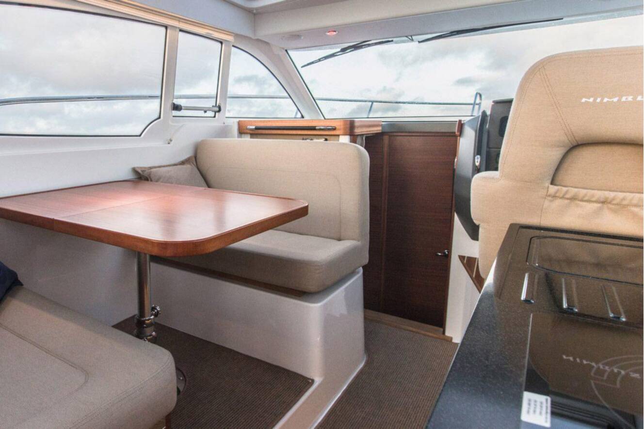 A photo of this 2024 Nimbus 305 Coupe