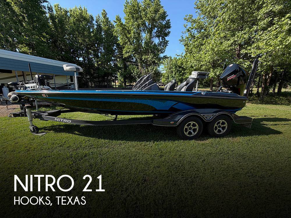 2023 Nitro Z21 XL Dual Console NAN in hooks TX
