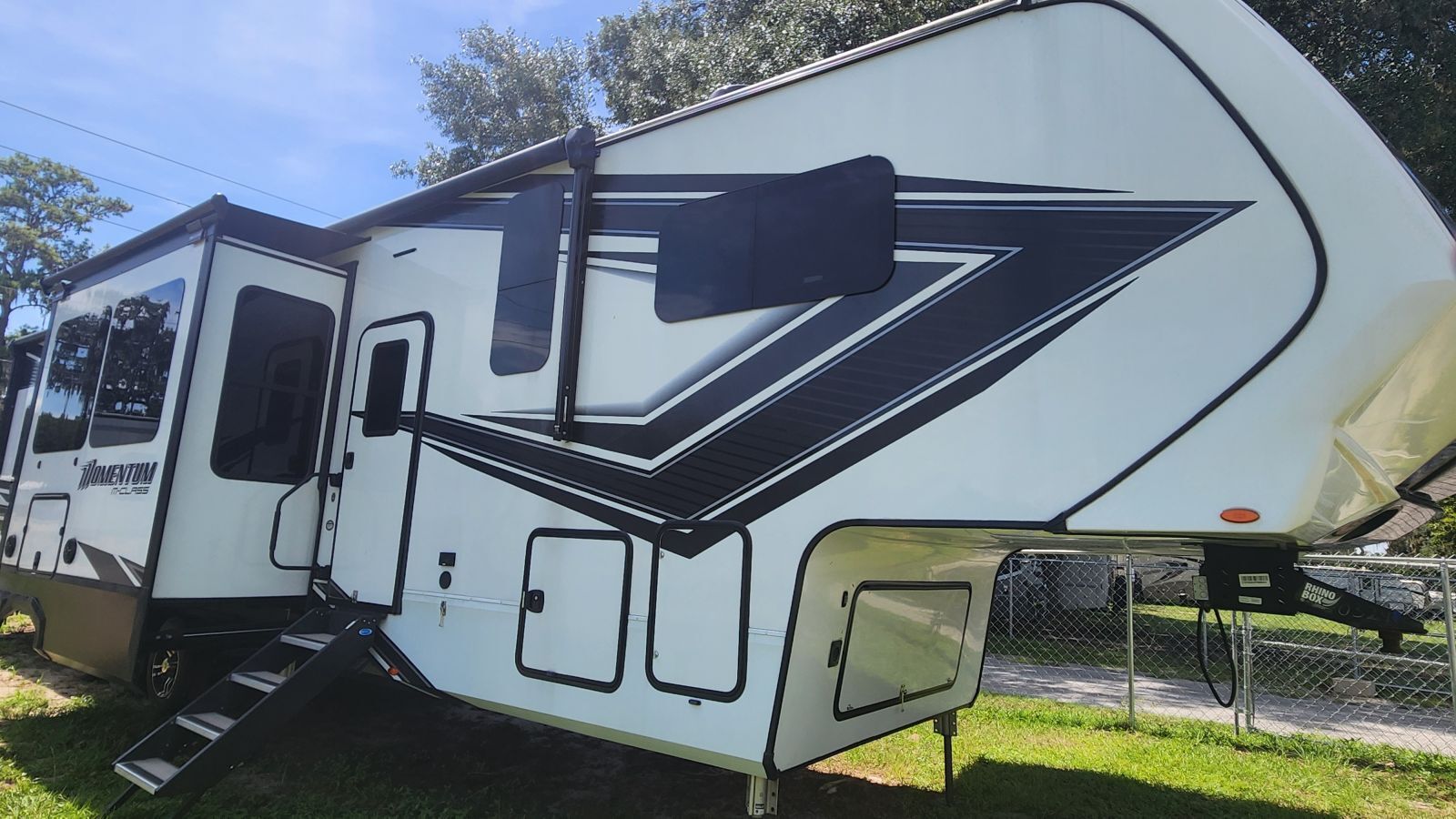 2023 Grand Design MOMENTUM 381MS Fifth Wheel Toy Hauler RV