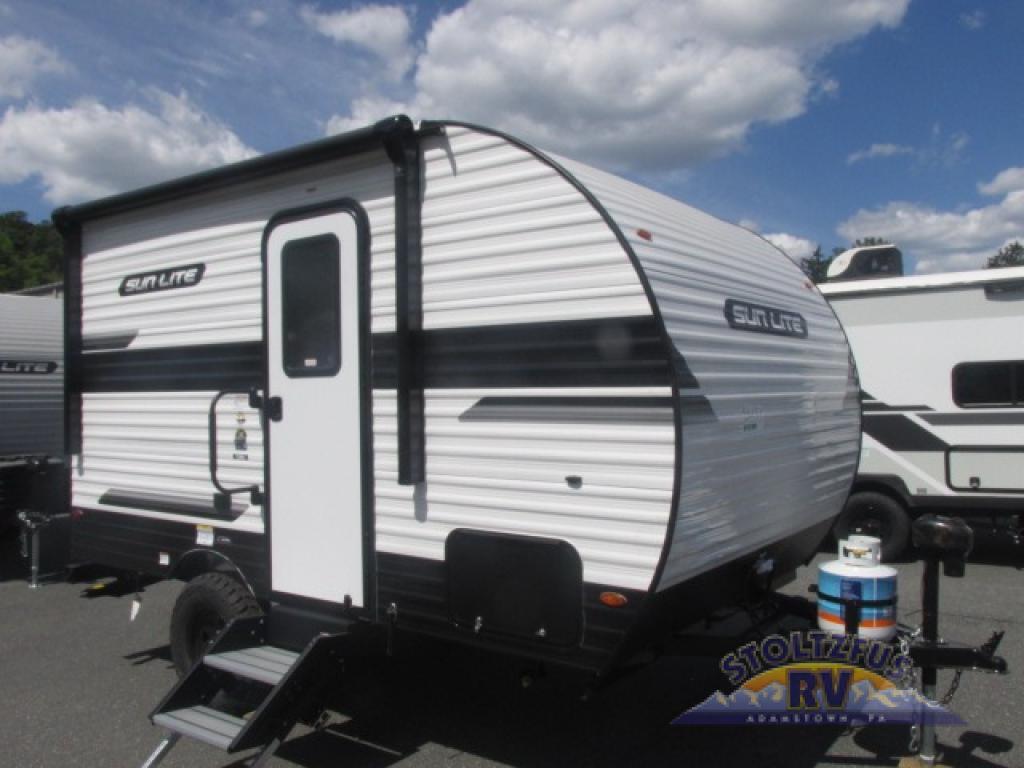 2027 Sunset Park Rv Sun Lite 13MJ in adamstown PA