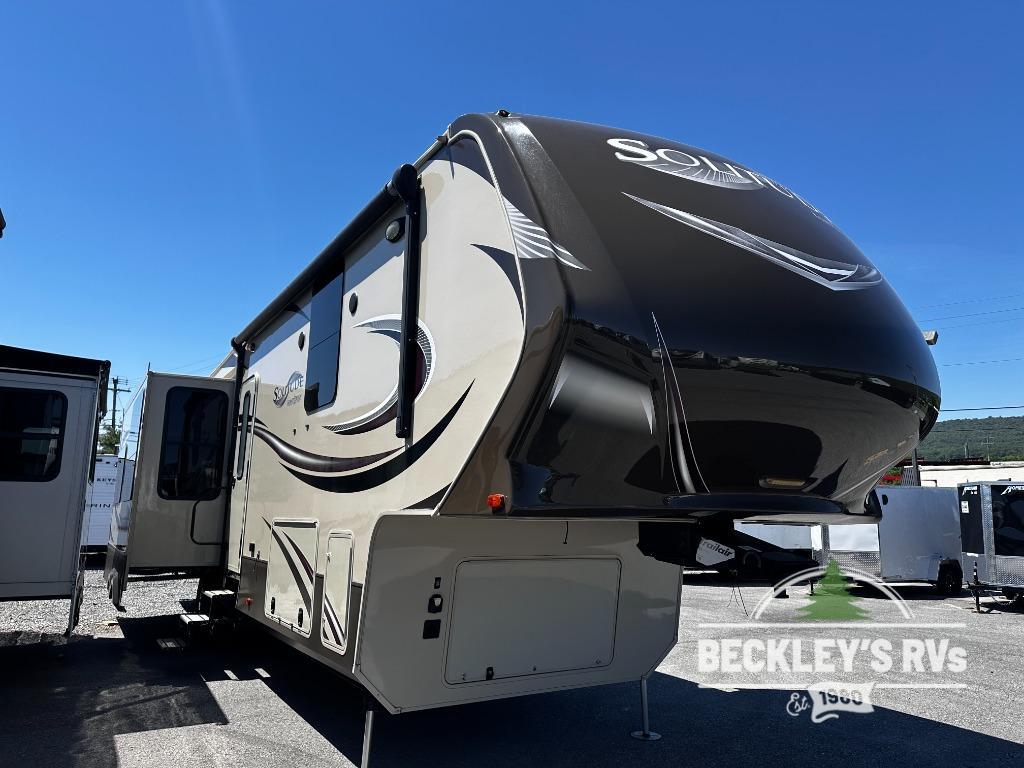 2015 Grand Design Solitude 369RL in thurmont MD