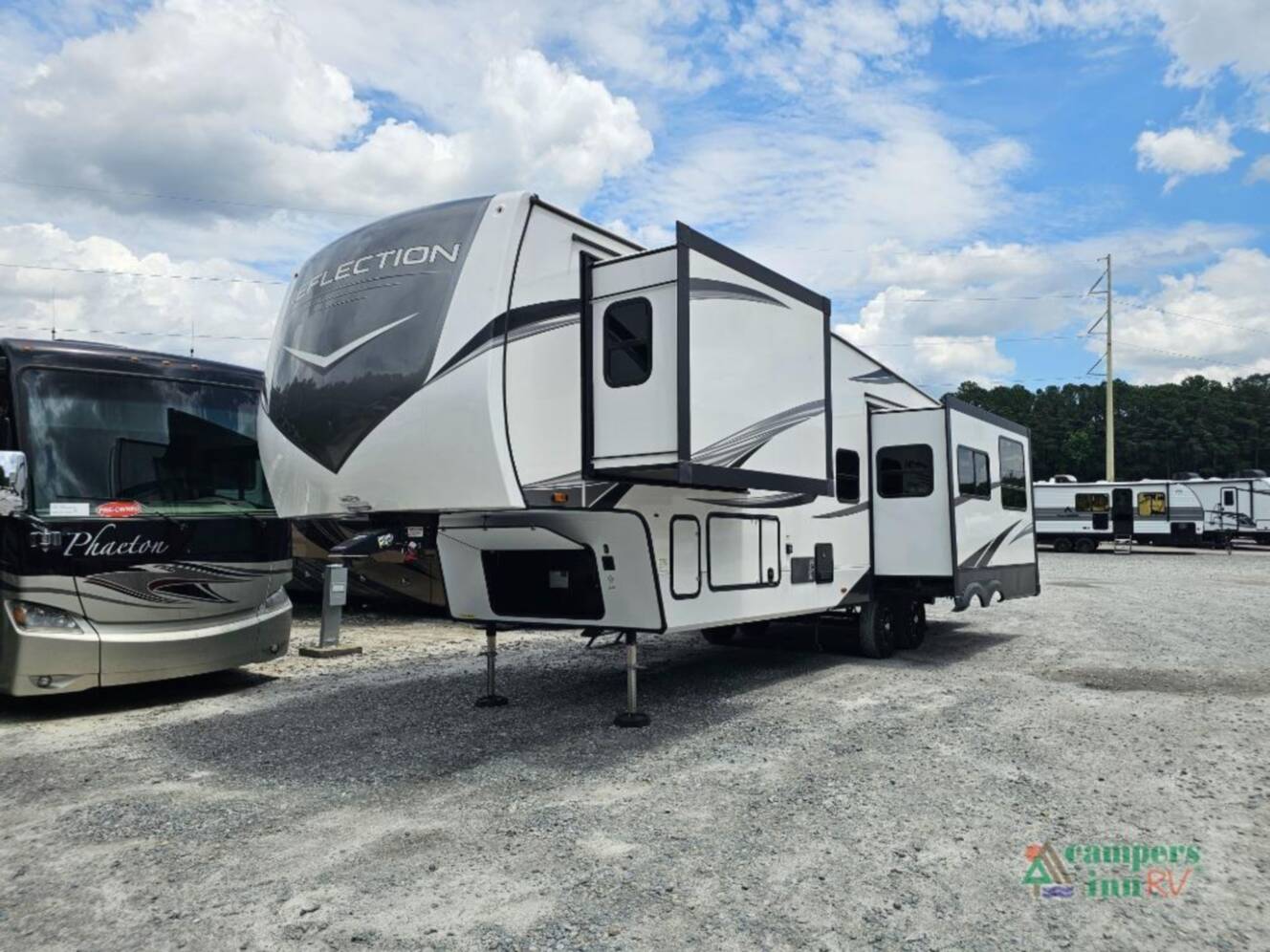 A photo of this 2024 Grand Design Reflection 320MKS