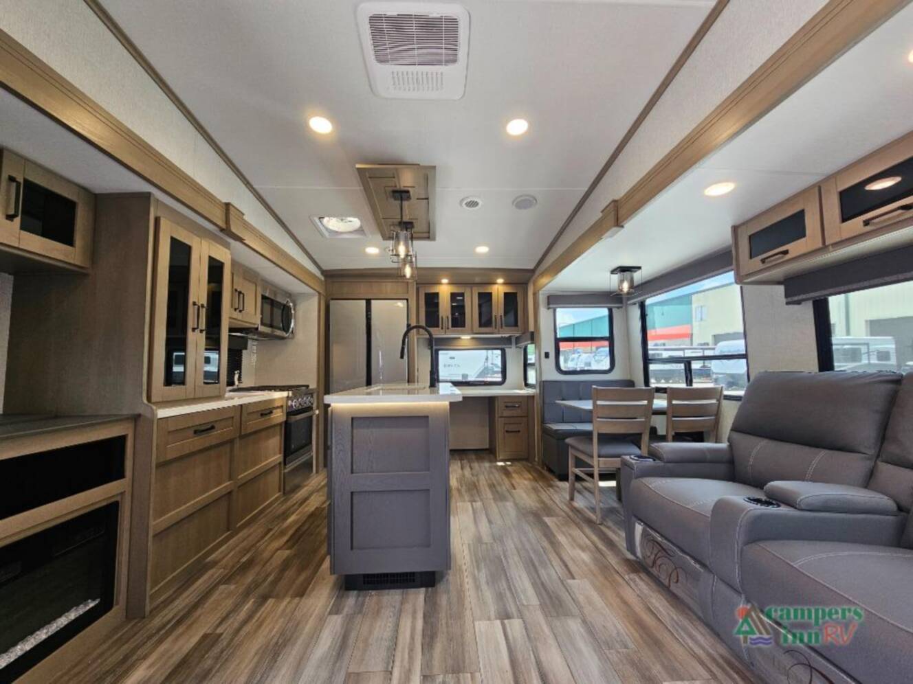 A photo of this 2024 Grand Design Reflection 320MKS