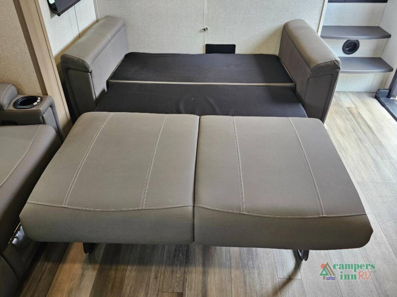 A photo of this 2024 Grand Design Reflection 320MKS