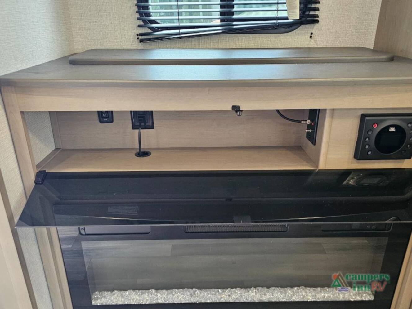 A photo of this 2024 Grand Design Reflection 320MKS