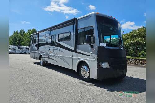 2014 Winnebago Sightseer 33C Ford in mocksville NC