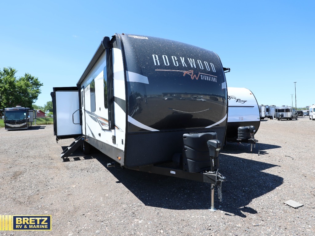 2021 Forest River Rv Rockwood Signature Ultra Lite 8332SB in billings MT