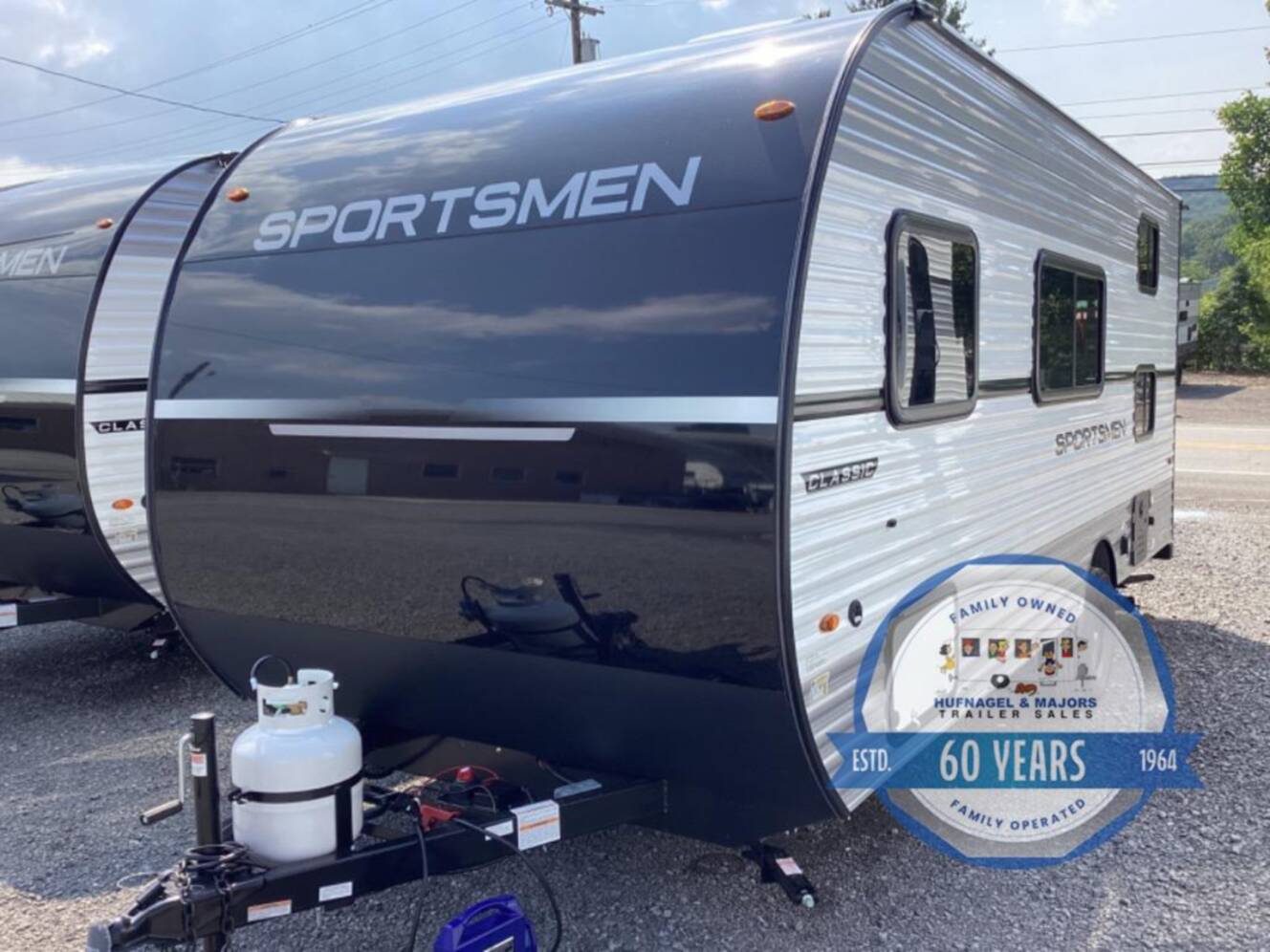 A photo of this 2027 Kz Sportsmen Classic 180BH