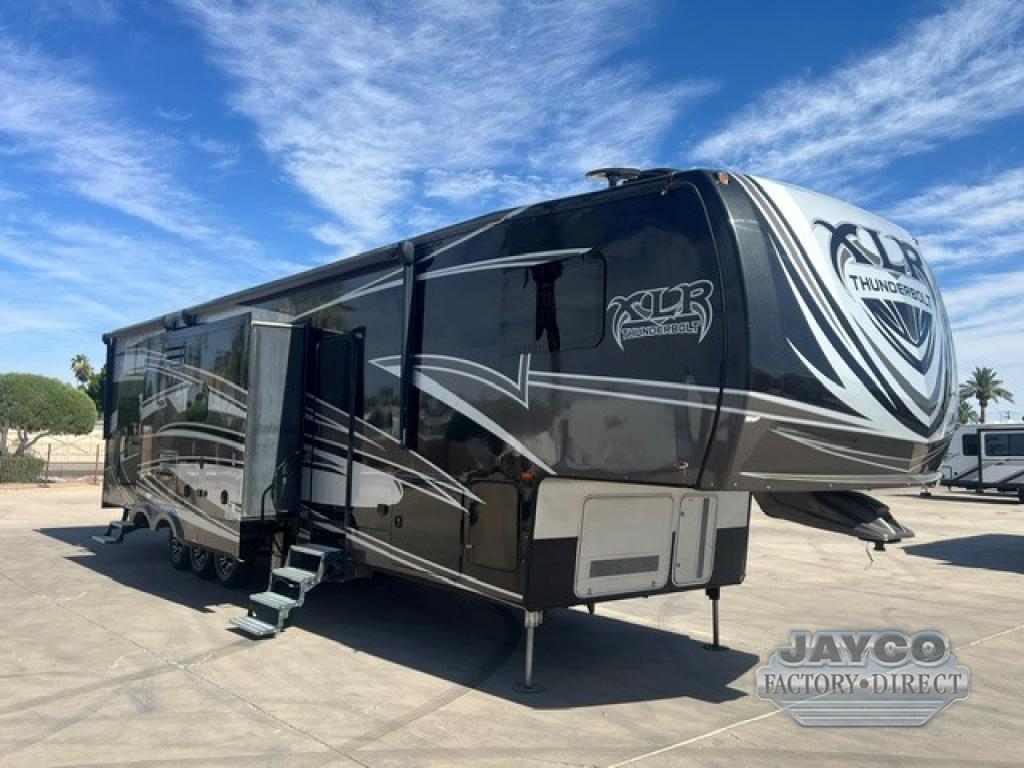 2017 Forest River Rv XLR Thunderbolt 415AMP in mesa AZ