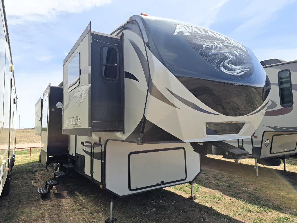 2016 Keystone Rv Avalanche 380FL RV