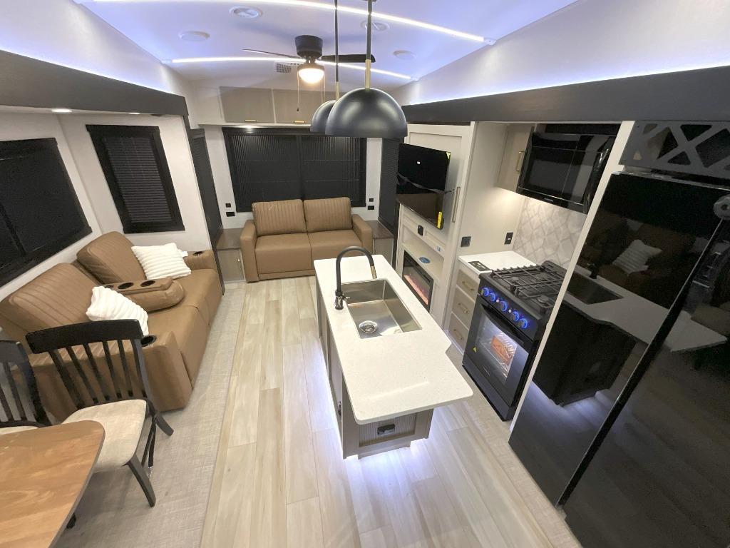 2026 Forest River Rv Wildwood Heritage Glen 369BL in amarillo TX