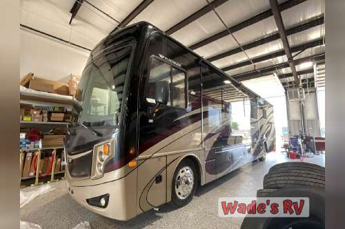 2017 Fleetwood Rv Pace Arrow 36U in glenpool OK