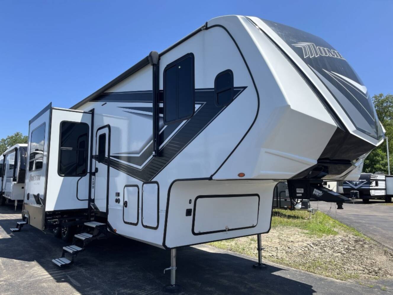 A photo of this 2023 Grand Design Momentum G-Class 350G
