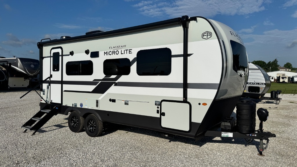 2026 Forest River Rv Flagstaff Micro Lite 22FBS in carthage MO