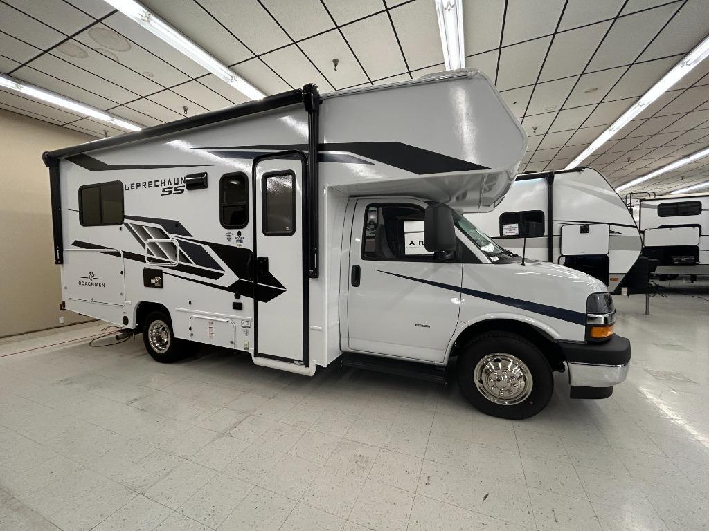 2027 Coachmen Rv Leprechaun 210QSS Chevy 3500 RV