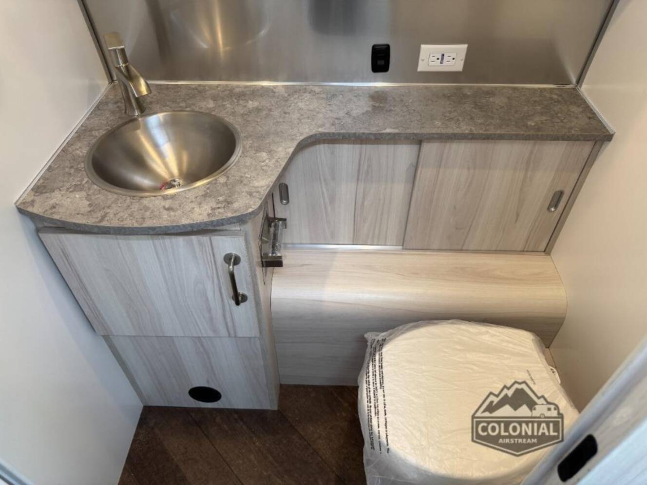 A photo of this 2026 Airstream International 28RBQ Queen