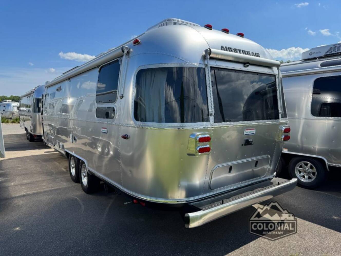 A photo of this 2026 Airstream International 28RBQ Queen