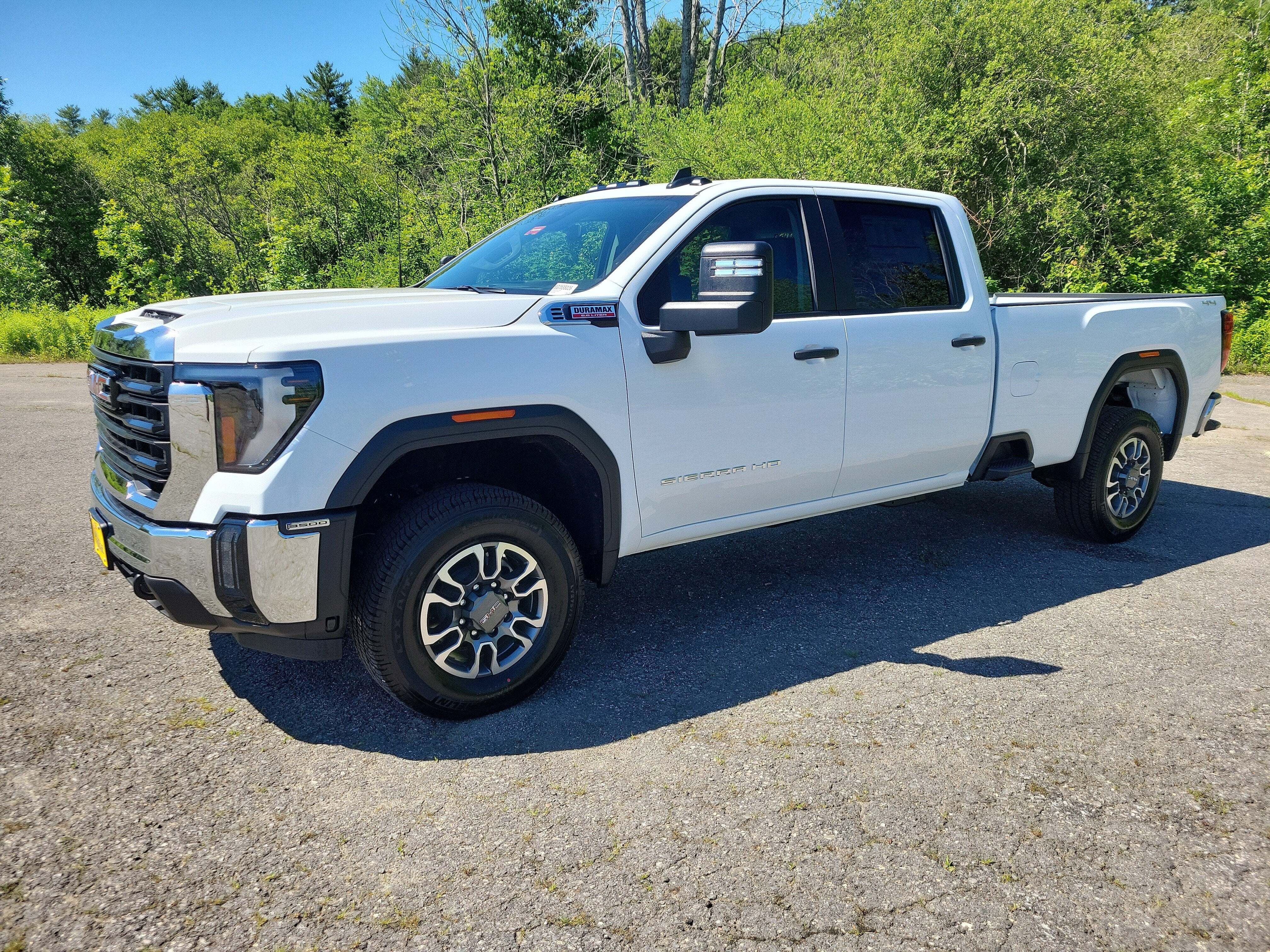 2026 GMC SIERRA in Westbrook, ME