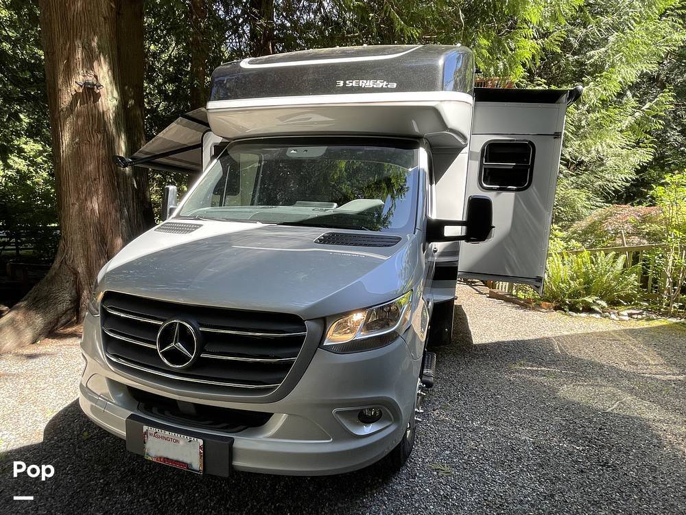2021 Dynamax Isata 3 24FW in edmonds WA
