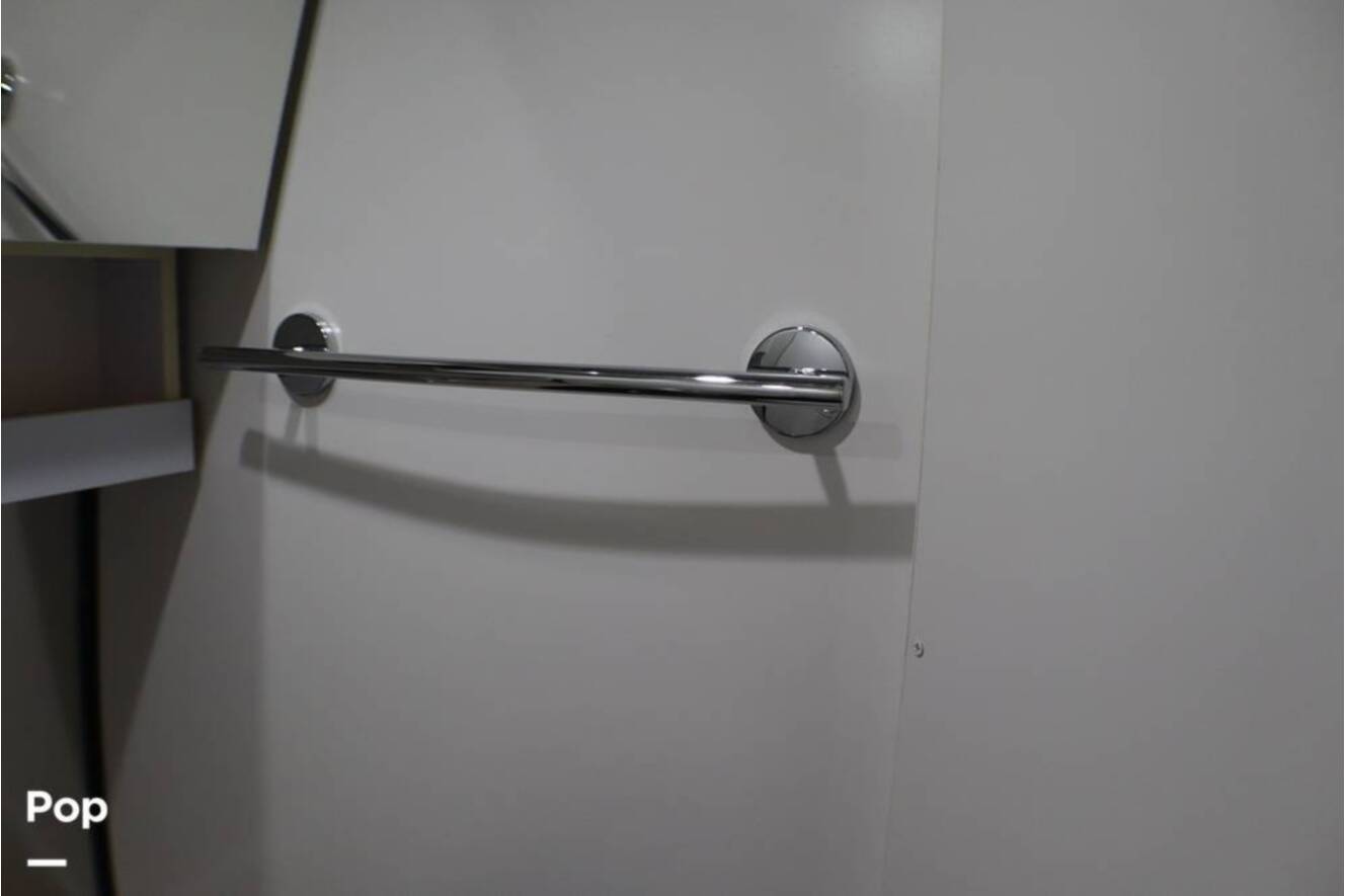 A photo of this 2017 Airstream International Signature 28RB