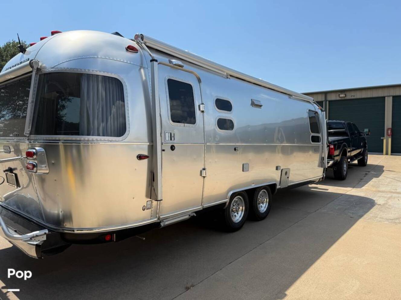 A photo of this 2021 Airstream Globetrotter 27FB