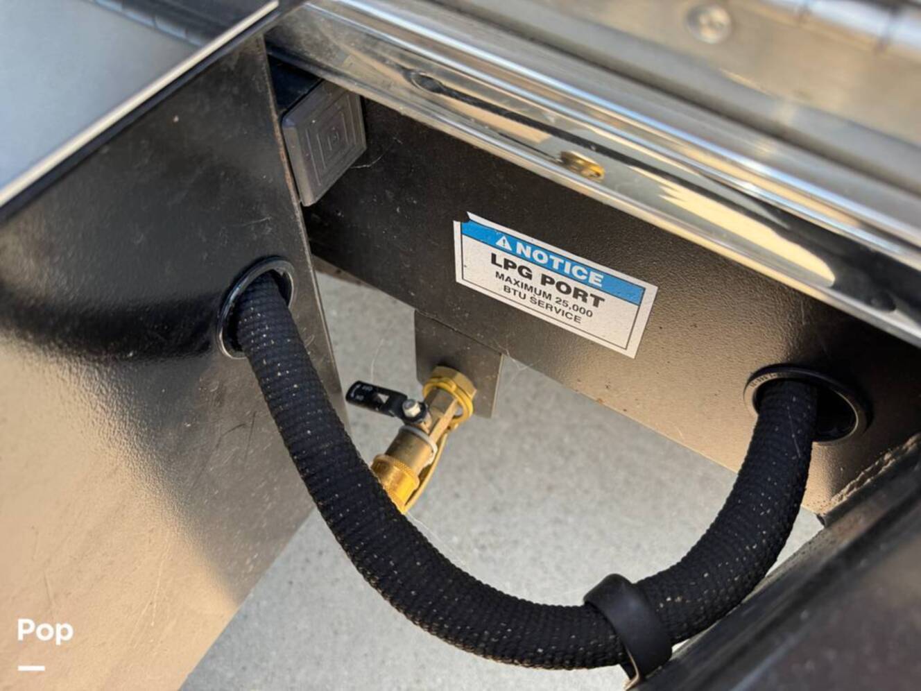 A photo of this 2021 Airstream Globetrotter 27FB