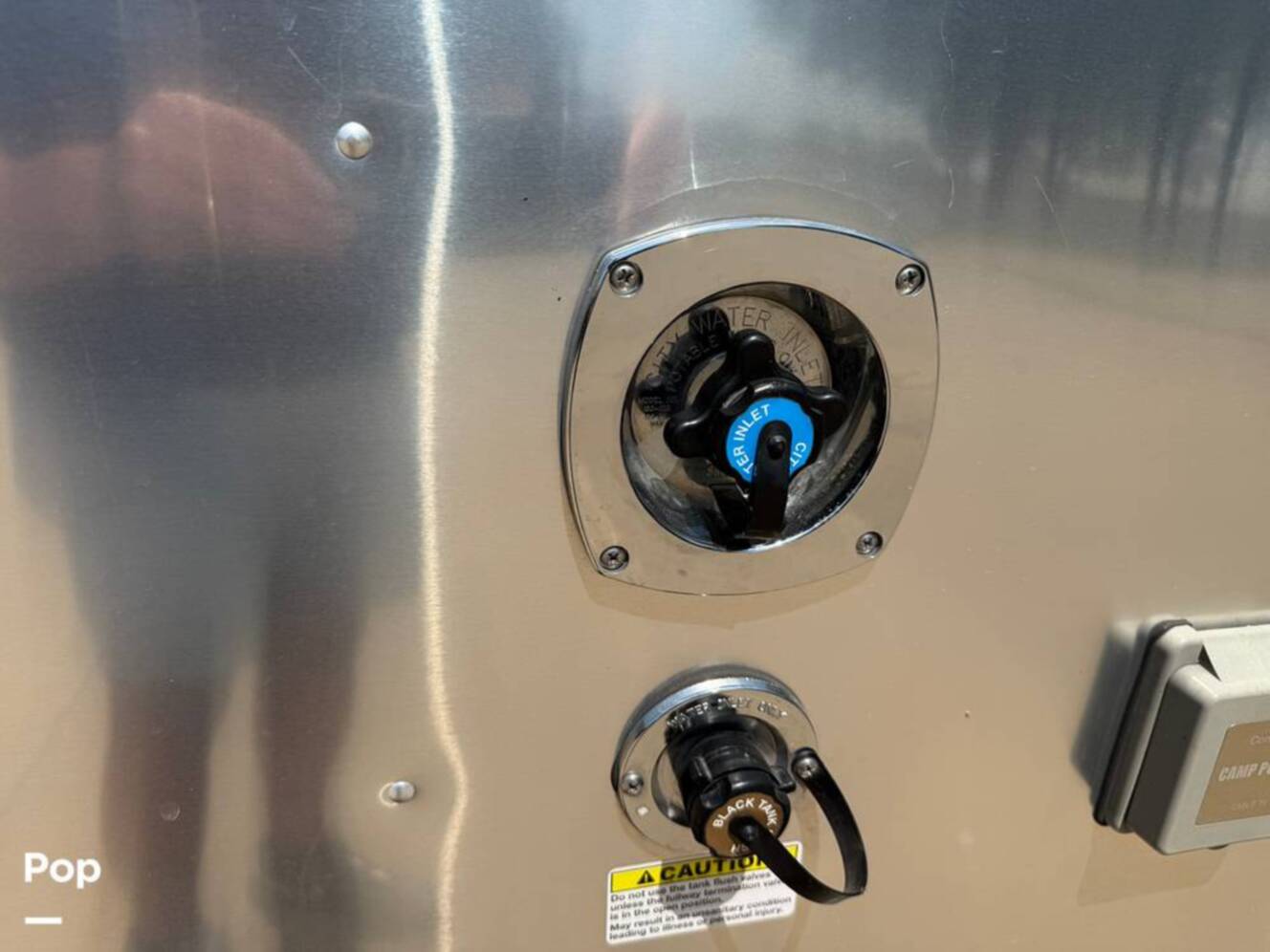 A photo of this 2021 Airstream Globetrotter 27FB