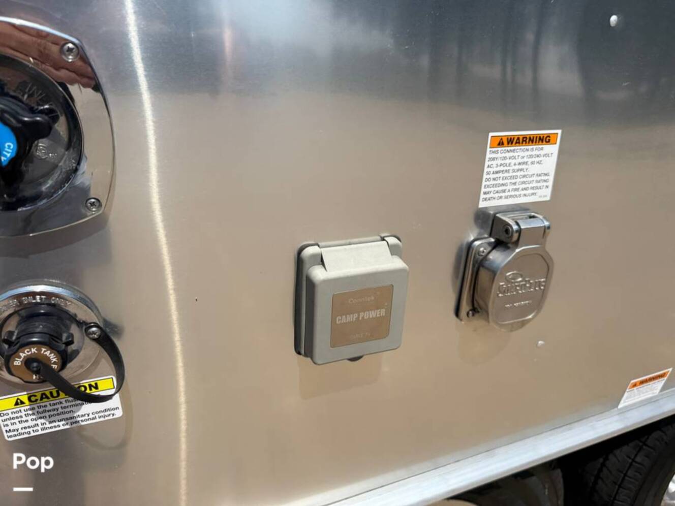 A photo of this 2021 Airstream Globetrotter 27FB