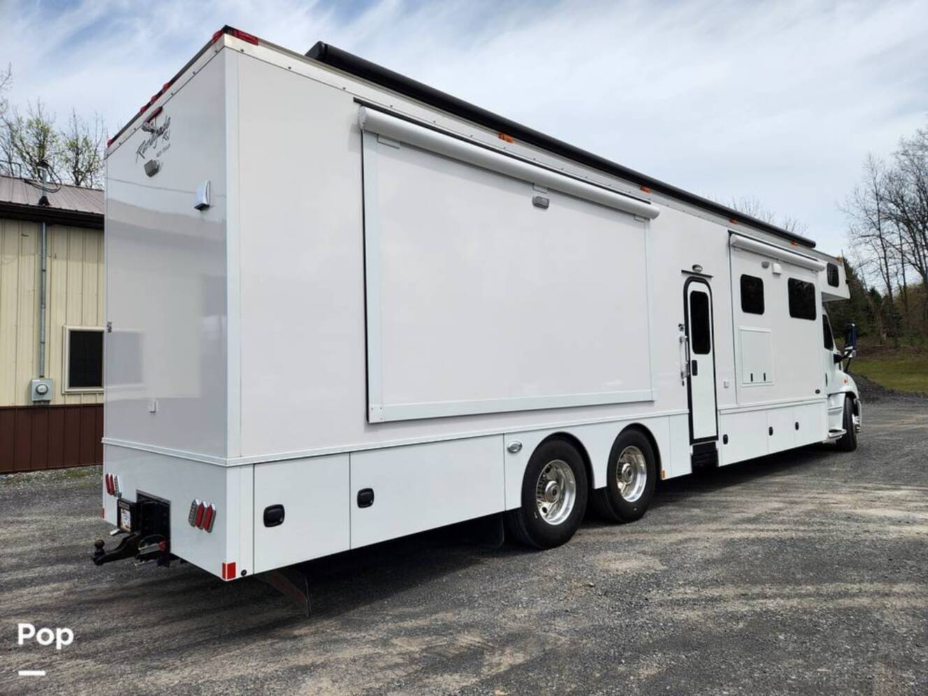 A photo of this 2020 Renegade Classic 45CMB