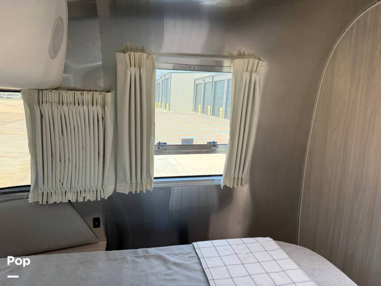 A photo of this 2021 Airstream Globetrotter 27FB