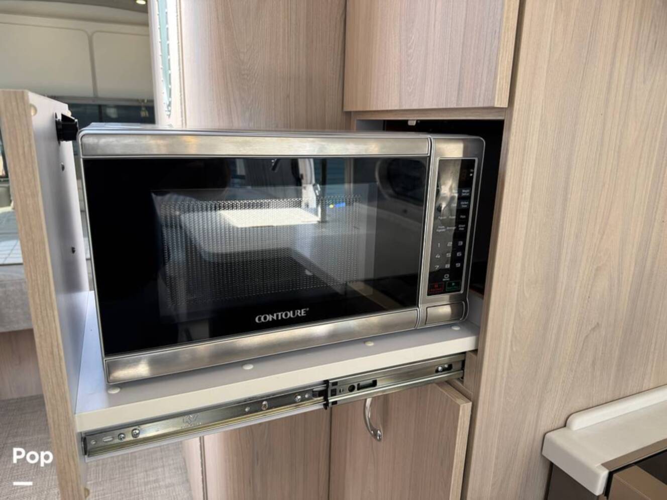 A photo of this 2021 Airstream Globetrotter 27FB