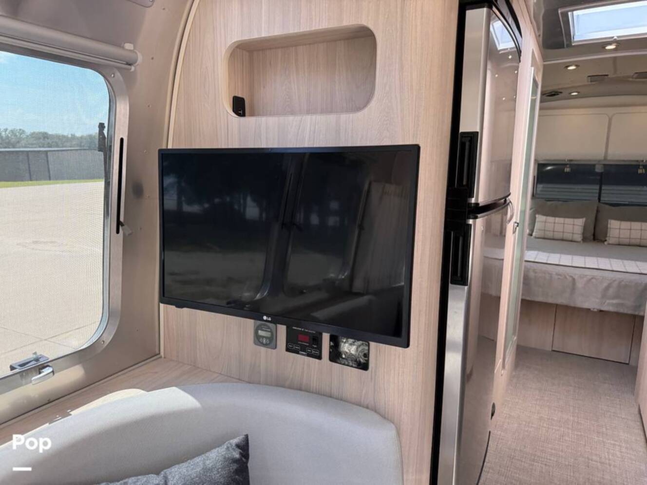 A photo of this 2021 Airstream Globetrotter 27FB
