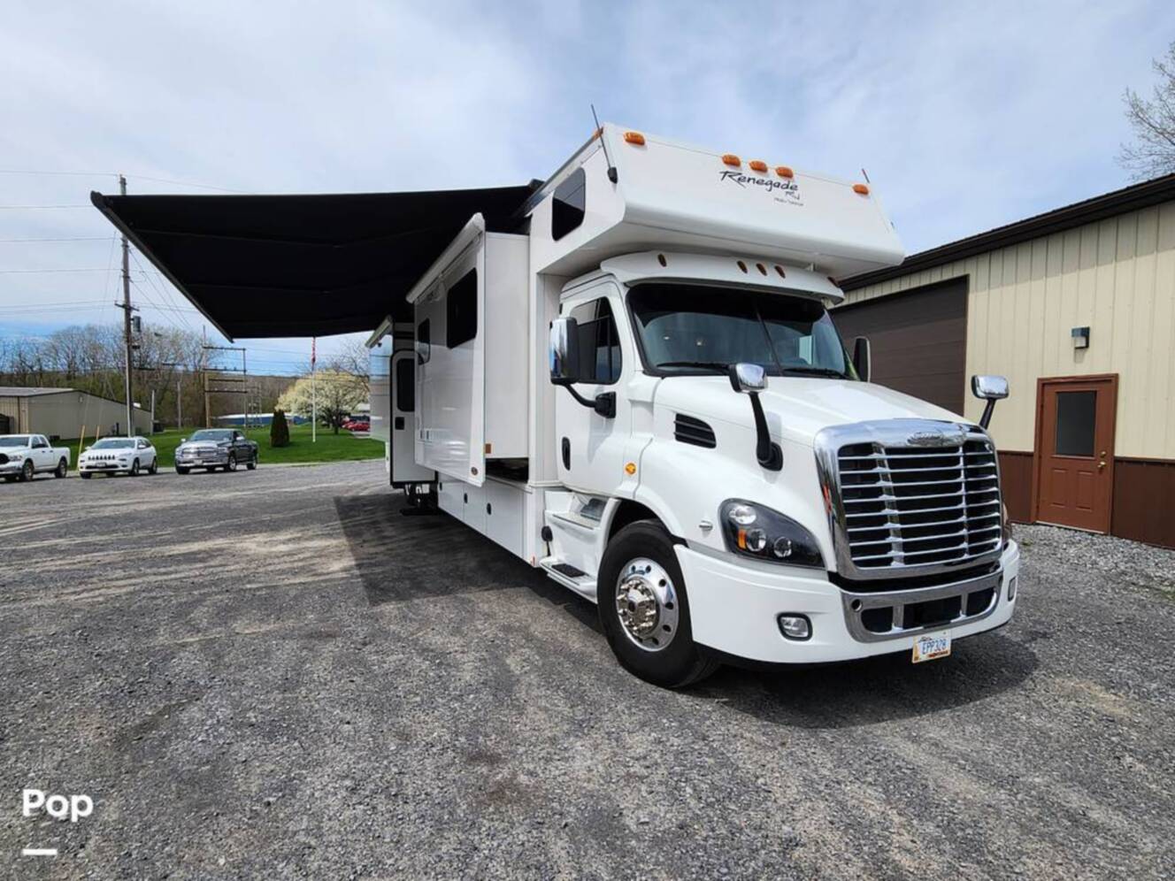 A photo of this 2020 Renegade Classic 45CMB