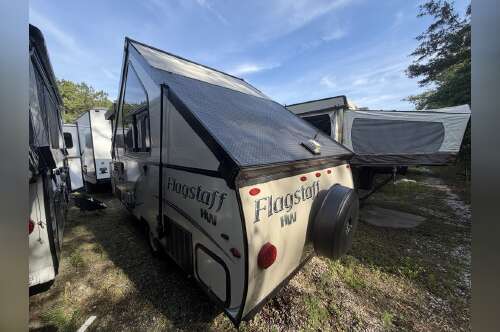 2018 Forest River FLAGSTAFF HARD SIDE T21DMHW in st. augustine FL