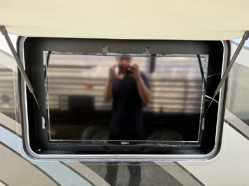 2016 THOR MOTOR COACH