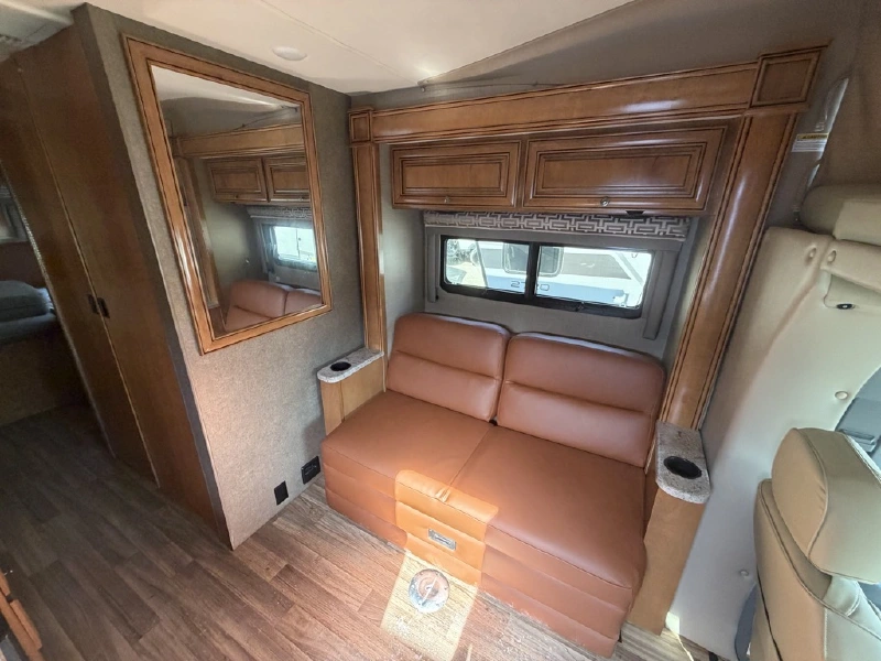 2016 THOR MOTOR COACH SYNERGY TT24