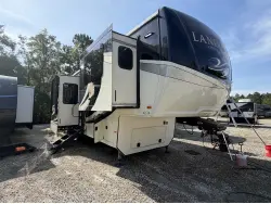 2019 HEARTLAND LANDMARK 365 LM LAFAYETTE