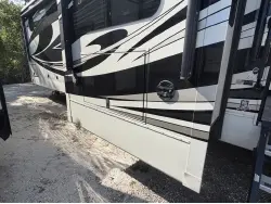 2019 HEARTLAND LANDMARK 365 LM LAFAYETTE
